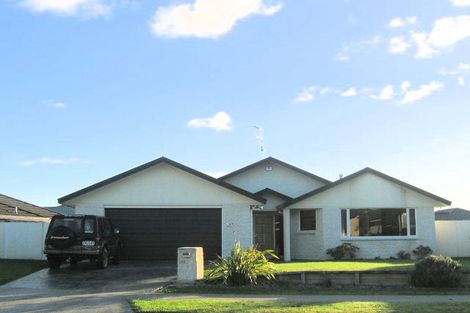 Photo of property in 189 Langdale Avenue, Paraparaumu, 5032