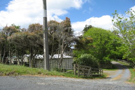 Photo of property in 41 Annandale Road, Kumeu, 0891
