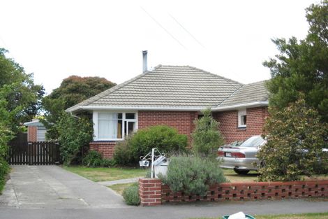 Photo of property in 24 Mappleton Avenue, Burnside, Christchurch, 8053