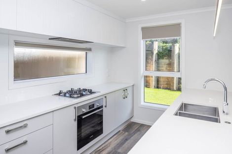 Photo of property in 13 Waruhia Crescent, Rototuna North, 3210