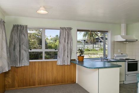 Photo of property in 22 Frederick Street, Two Mile Bay, Taupo, 3330