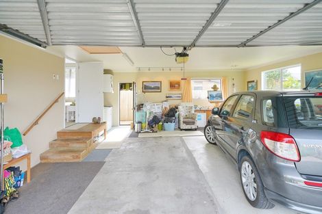 Photo of property in 42 Seadown Crescent, Amberley, 7410