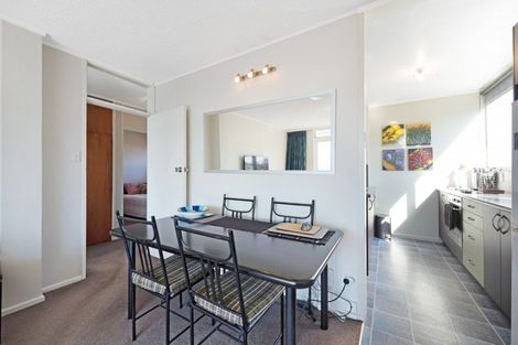 Photo of property in Manston Apartments, 2e/145 Ohiro Road, Brooklyn, Wellington, 6021