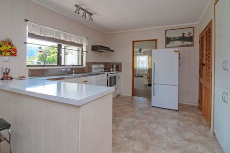 Photo of property in 1 Lewis Street, Waihou, Te Aroha, 3393