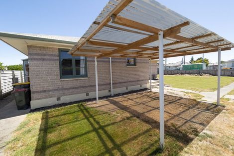 Photo of property in 69 Mcmurdo Street, Tinwald, Ashburton, 7700