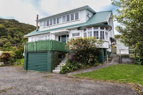 Photo of property in 12 Smith Street, Greymouth, 7805
