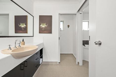 Photo of property in 1893 Cambridge Road, Cambridge, 3434