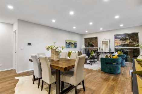 Photo of property in 11 Grenache Way, Kumeu, 0810