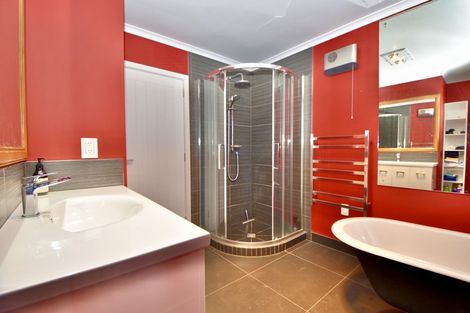 Photo of property in 9 Puriri Crescent, Lansdowne, Masterton, 5810