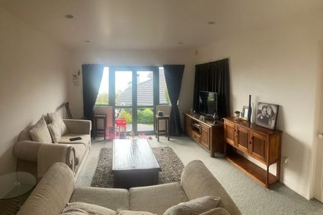 Photo of property in 4 Savoy Road, Orewa, 0931