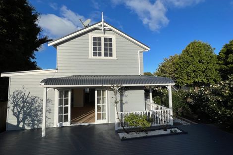 Photo of property in 1/28 Beach Road, Castor Bay, Auckland, 0620