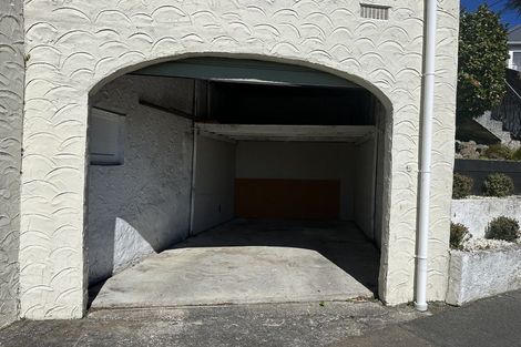 Photo of property in 42 Raroa Road, Kelburn, Wellington, 6012