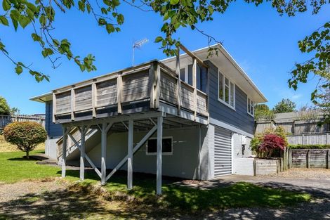 Photo of property in 6a Granby Place, Westown, New Plymouth, 4310