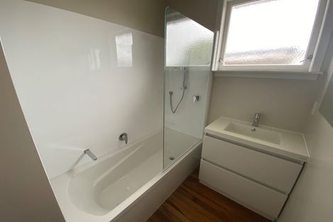 Photo of property in 54 Blake Road, Mangere East, Auckland, 2024