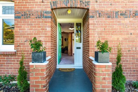 Photo of property in 4 Springhill Road, Mornington, Dunedin, 9011