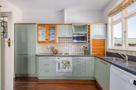 Photo of property in 1/64 Somerfield Street, Somerfield, Christchurch, 8024