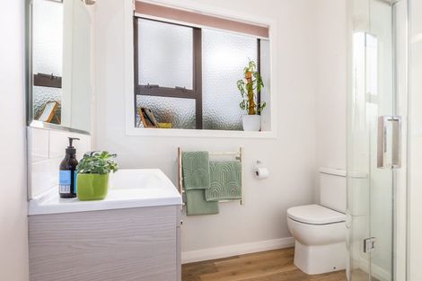 Photo of property in 225 Riverside Drive, Waterloo, Lower Hutt, 5011