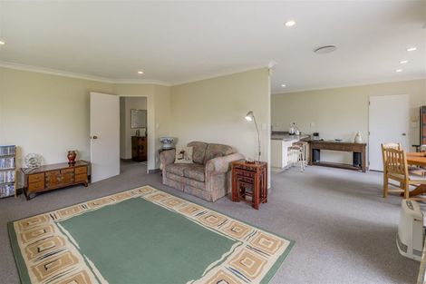 Photo of property in 35 Spackman Crescent, Paraparaumu, 5032