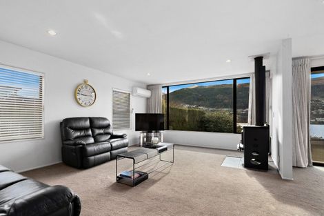 Photo of property in 379 Peninsula Road, Kelvin Heights, Queenstown, 9300