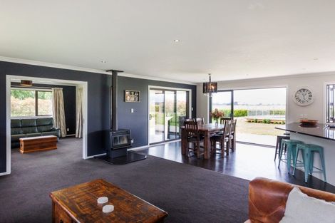 Photo of property in 707 Aranui Road, Kairanga, Palmerston North, 4475