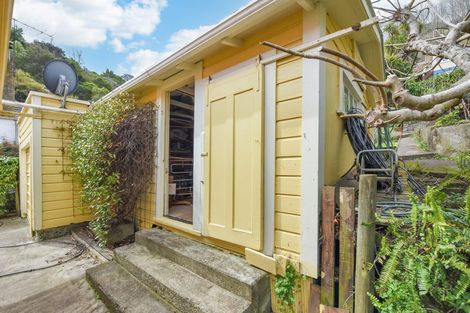 Photo of property in 1 Charlotte Street, The Brook, Nelson, 7010