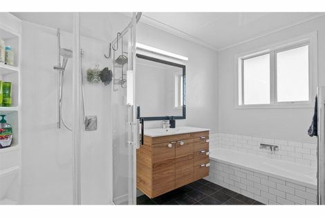 Photo of property in 32 Highfield Terrace, Newfield, Invercargill, 9812