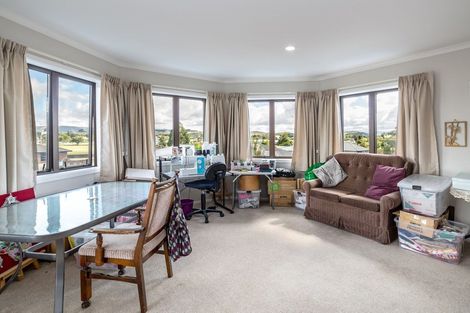 Photo of property in 19 Kauri Place, Pahiatua, 4910