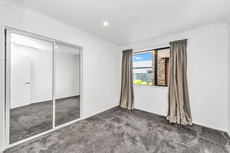 Photo of property in 29 Irvines Track, Halswell, Christchurch, 8025