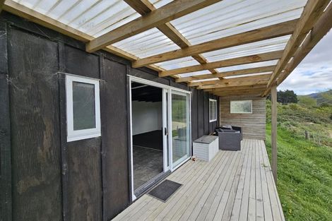 Photo of property in 33 Ratadale Road, Reikorangi, Waikanae, 5391