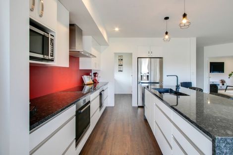 Photo of property in 71 Mcelwee Street, Jervoistown, Napier, 4112