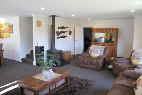 Photo of property in 93 Hindmarsh Drive, Rangatira Park, Taupo, 3330