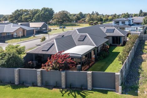 Photo of property in 17 Whiteoak Grove, Tinwald, Ashburton, 7700