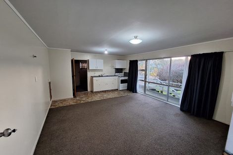 Photo of property in 1/11 Retter Street, Paparangi, Wellington, 6037
