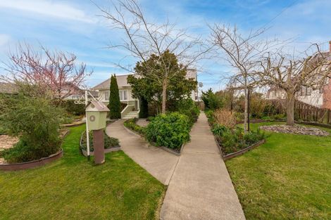 Photo of property in 8 Moorhouse Street, Waimate, 7924