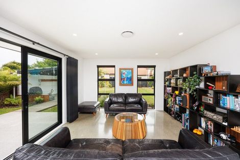 Photo of property in 91 Fitzroy Street, Terrace End, Palmerston North, 4410