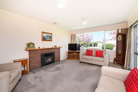 Photo of property in 9 Cheviot Place, Feilding, 4702