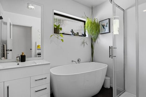 Photo of property in 4 Glenview Terrace, Saint Martins, Christchurch, 8022