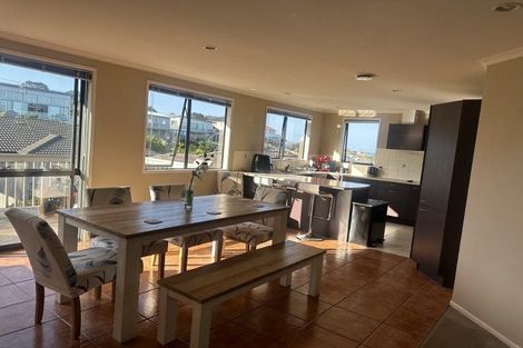 Photo of property in 1 Gulf Harbour Drive, Gulf Harbour, Whangaparaoa, 0930