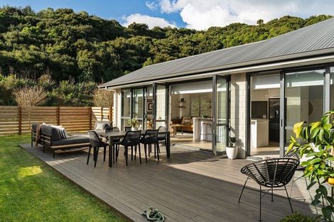 Photo of property in 8 Conniston Way, Pyes Pa, Tauranga, 3112