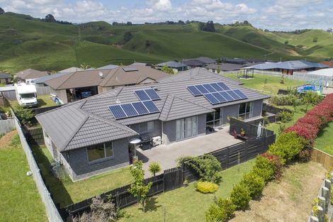 Photo of property in 151 Ballintoy Park Drive, Welcome Bay, Tauranga, 3175