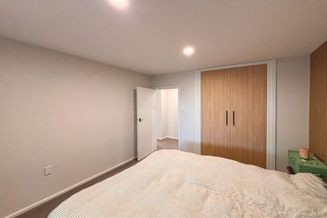 Photo of property in 2/16 Oxley Avenue, St Albans, Christchurch, 8014