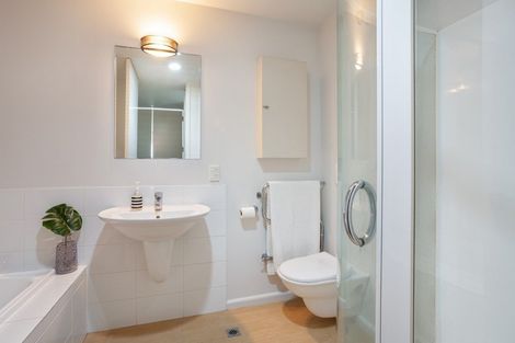 Photo of property in 202/16 Adams Avenue, Mount Maunganui, 3116