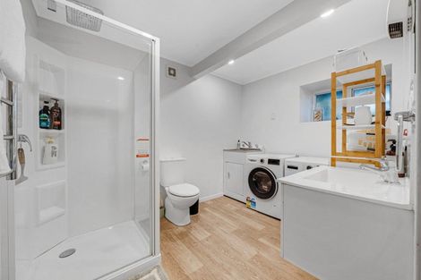 Photo of property in 92 Awaruku Road, Torbay, Auckland, 0630