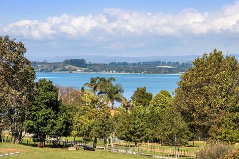 Photo of property in 134 Athenree Road, Athenree, Katikati, 3177