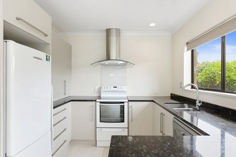 Photo of property in 51 Holland Street, Glenholme, Rotorua, 3010