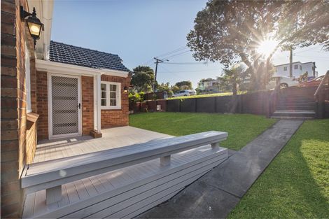 Photo of property in 1/62 Hillcrest Road, Papatoetoe, Auckland, 2025