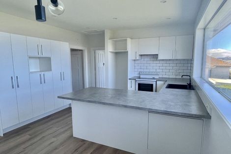 Photo of property in 39 Marewa Street, Kew, Dunedin, 9012