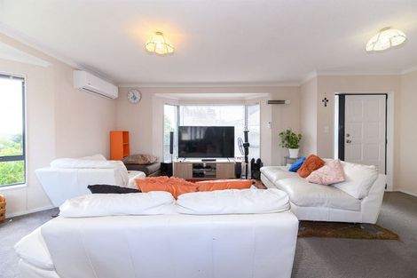 Photo of property in 4 Oakdale Road, Mount Roskill, Auckland, 1041