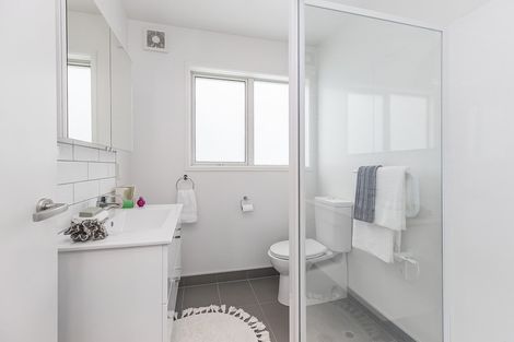 Photo of property in 8/74 Derwent Street, Island Bay, Wellington, 6023