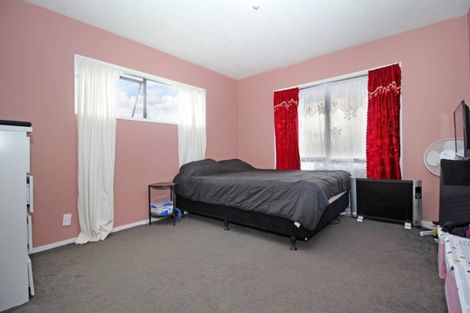 Photo of property in 7 Caserta Place, Clover Park, Auckland, 2023